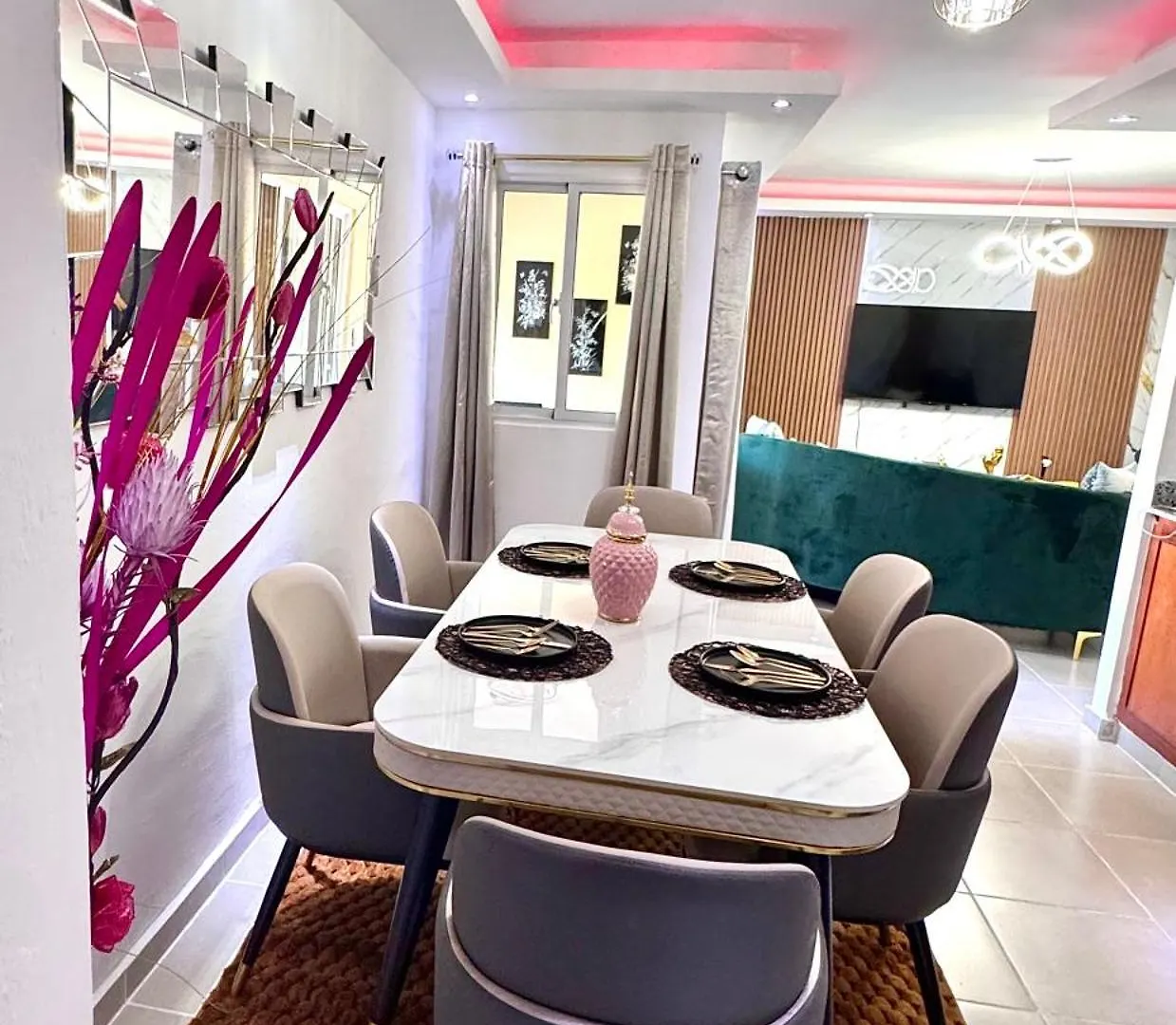 Modern And Cozy 3-Bedroom Apartment In Santo Domingo